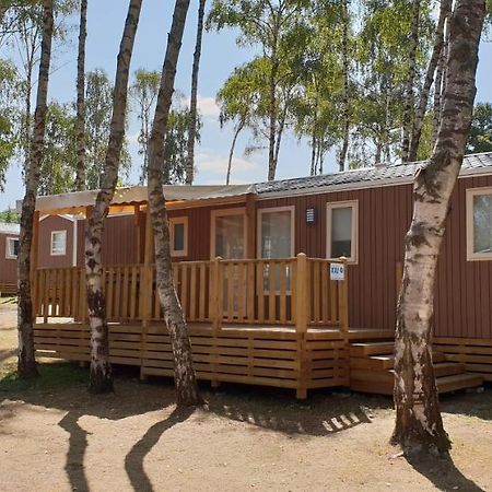 Mobil Homes Xxl2 4 Chambres - Camping Le Ranch Des Volcans Шатель-Гийон Экстерьер фото