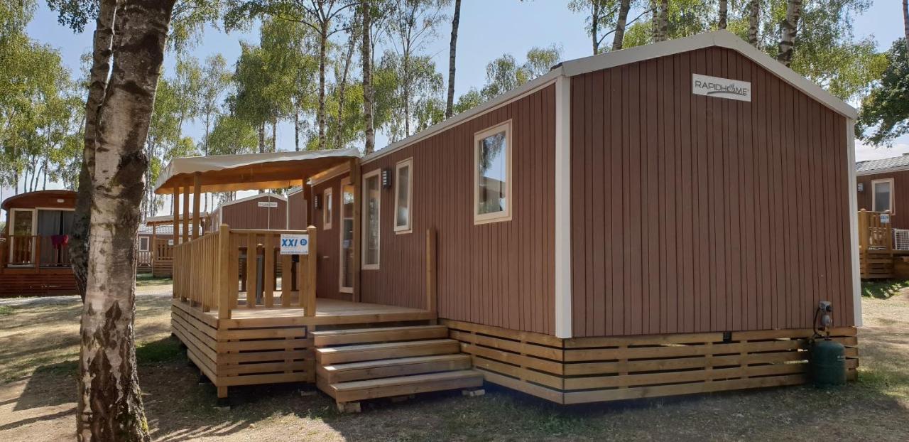 Mobil Homes Xxl2 4 Chambres - Camping Le Ranch Des Volcans Шатель-Гийон Экстерьер фото